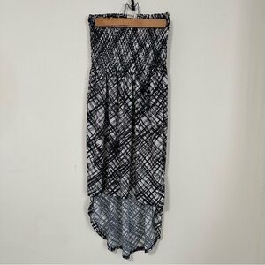 [3 for $12] Ardene High-Low Black/White Tube Dress